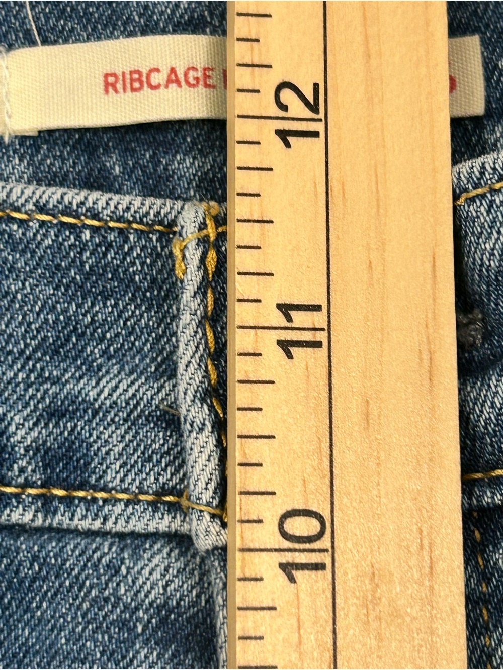 Levi’s Ribcage Boot Cut Button Fly Jeans 26/33 Women’s Denim Casual Retro - Picture 7 of 13